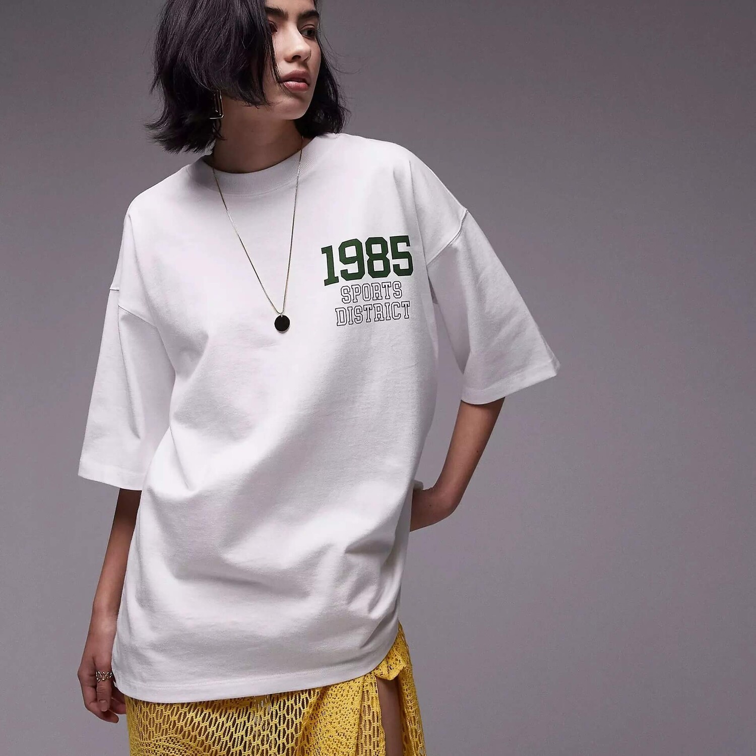 

Футболка Topshop Oversize Inscription "1985 Sports District", белый