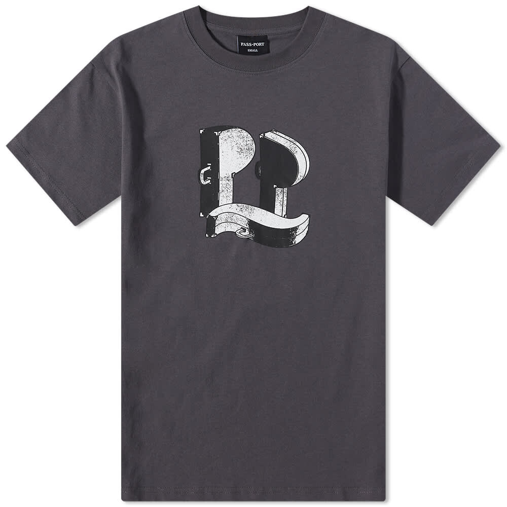 

Футболка Pass~Port Cases Tee