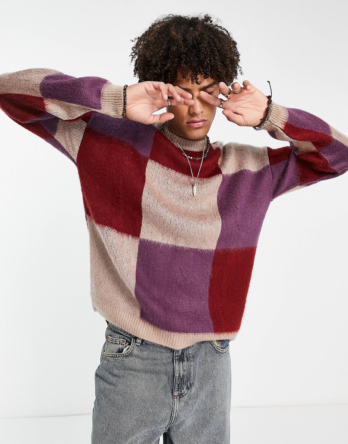 

Бордовый и бежевый пушистый джемпер в шахматную клетку ASOS DESIGN