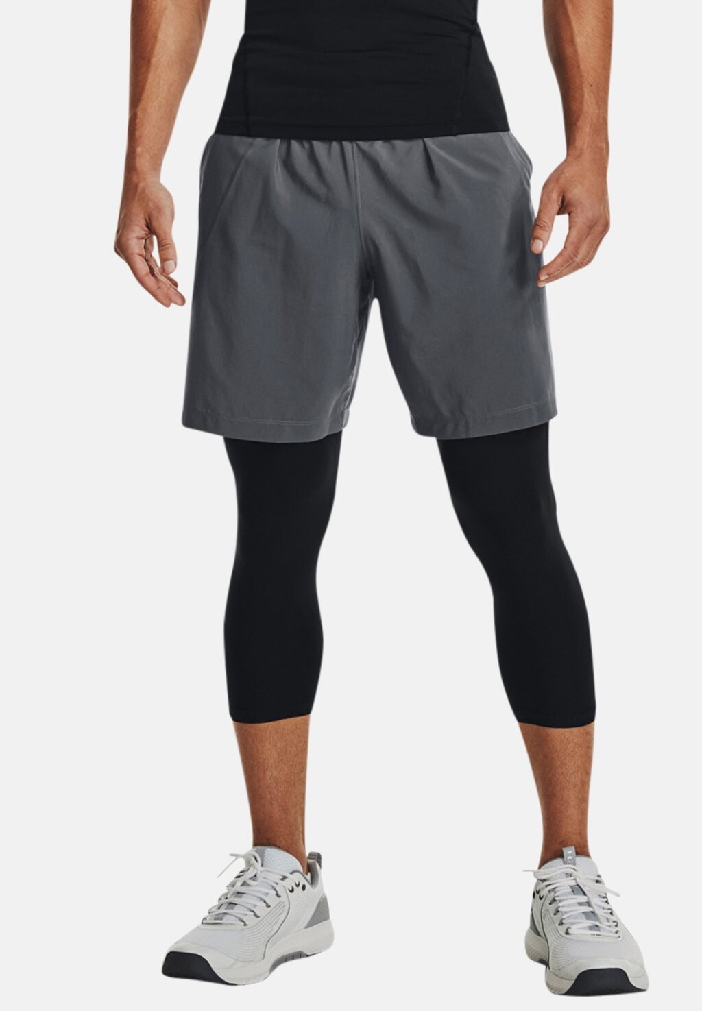

Спортивные шорты ГРАФИКА Under Armour, темно-серый / / черный