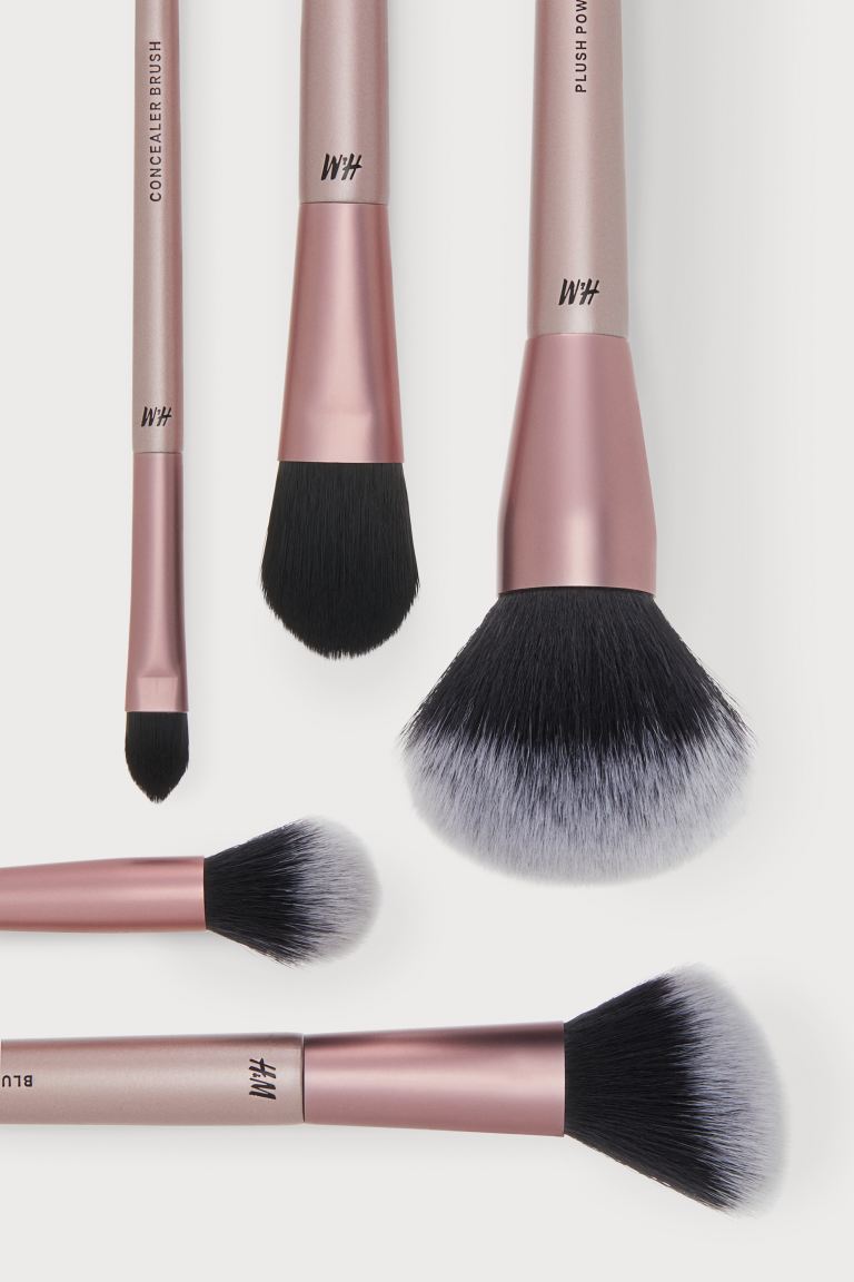 Кисточки для макияжа H&M, оттенок Różowy фотографии