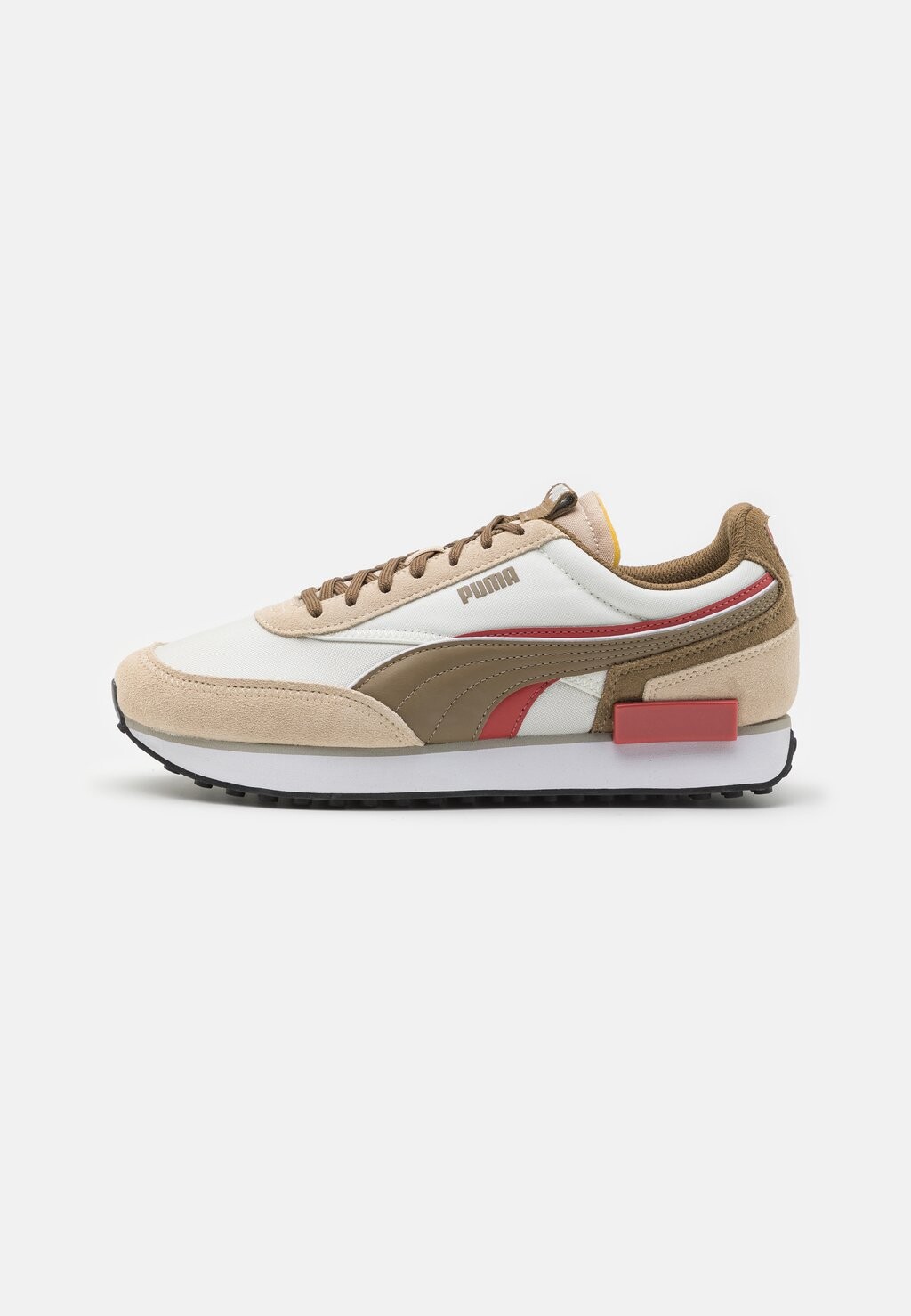 

Низкие кроссовки Puma