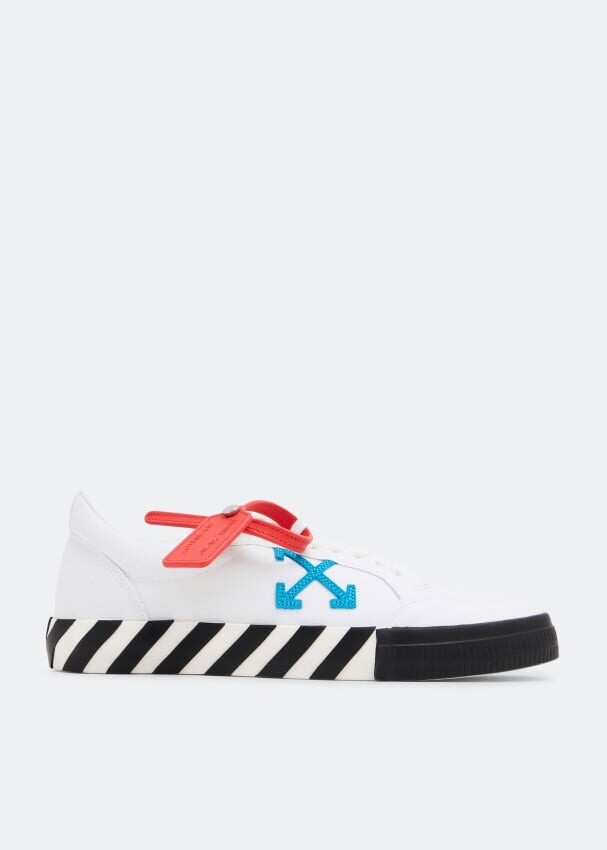 

Кроссовки OFF-WHITE Low Vulcanised sneakers, белый