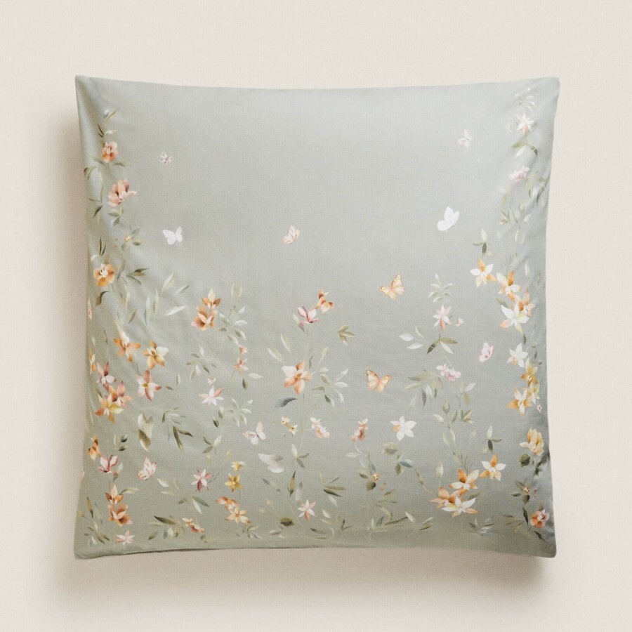 

Комплект наволочек Zara Home Flower And Butterfly Print, 2шт, зеленый