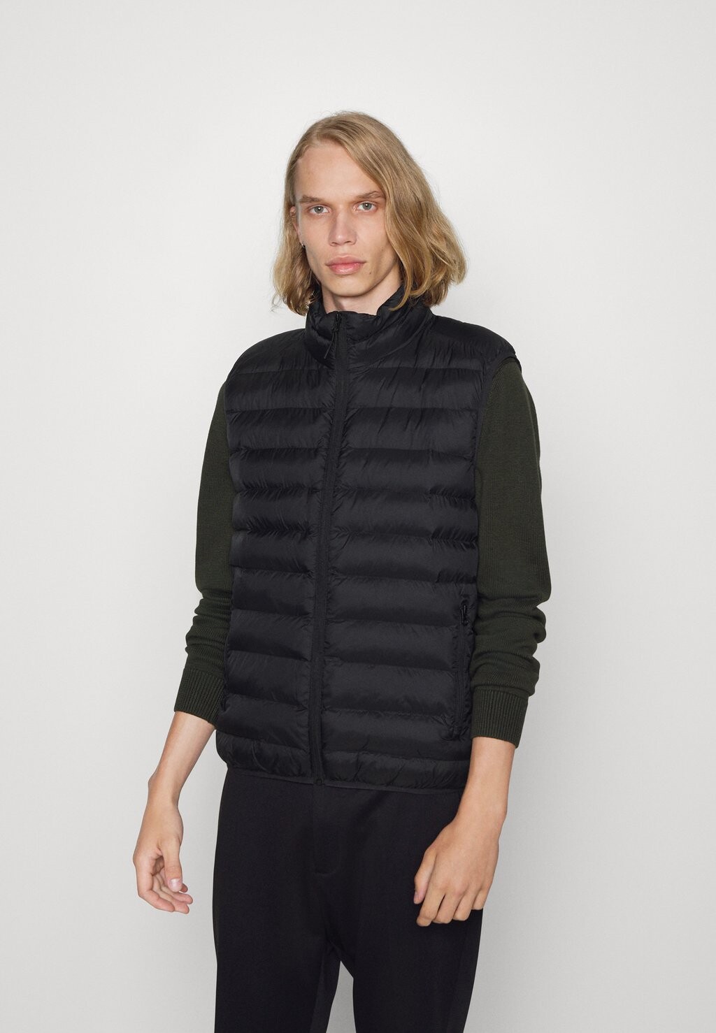 

Жилет Esprit