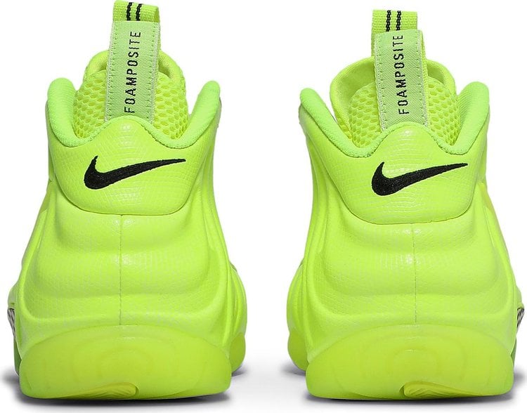 Nike foamposite outlet volt