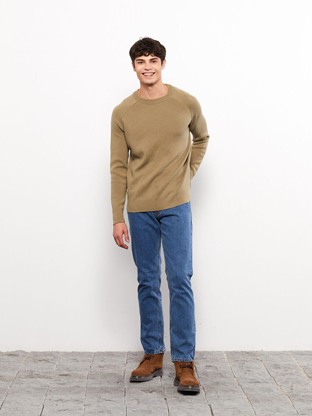 

Мужской трикотажный свитер с круглым вырезом и длинными рукавами LCW Casual, Коричневый