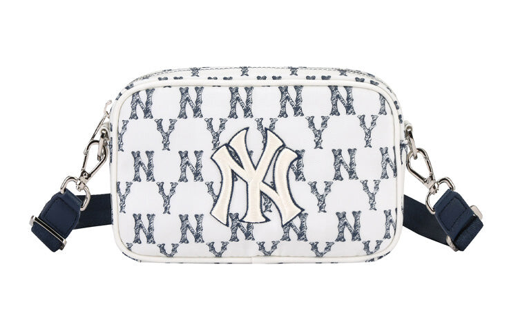 

Сумка на плечо MLB Monogram Crayon NY Logo Print, белый