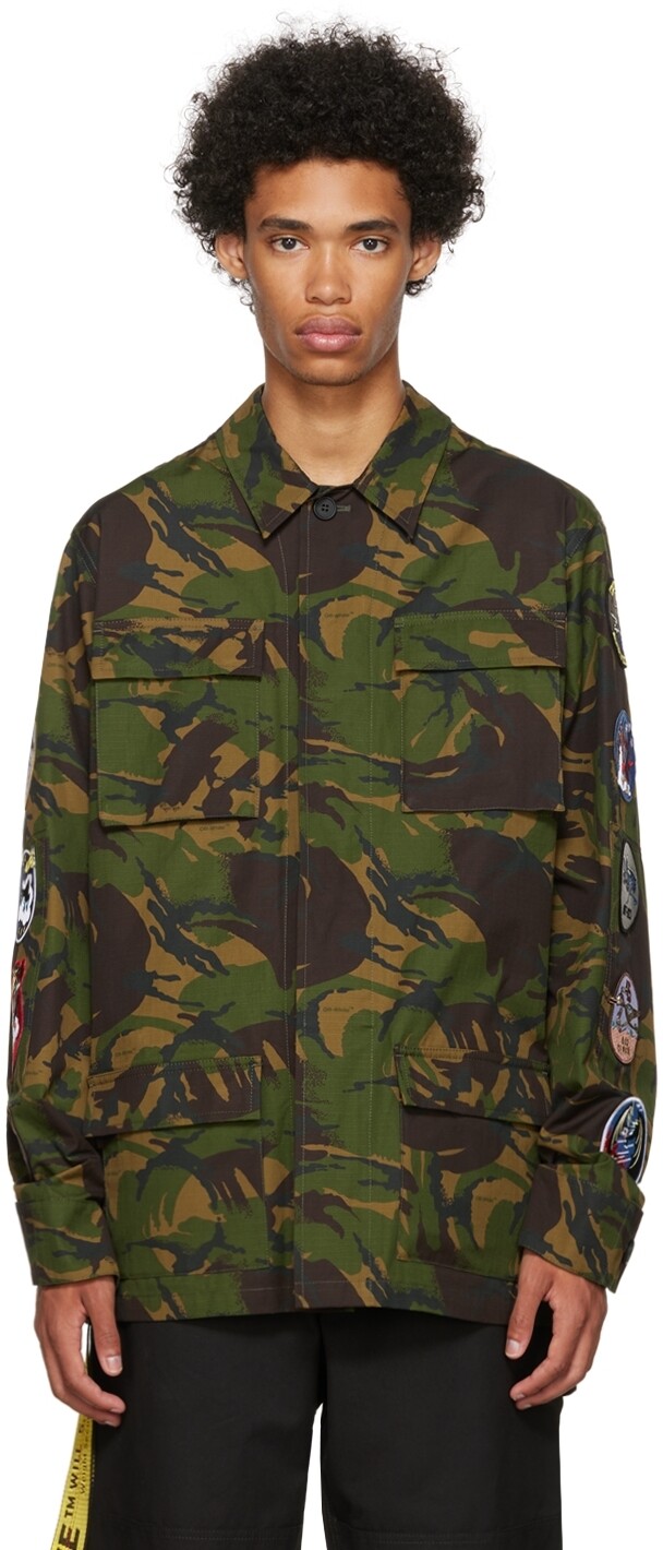 

Зеленая полевая куртка с камуфляжными нашивками Off-White