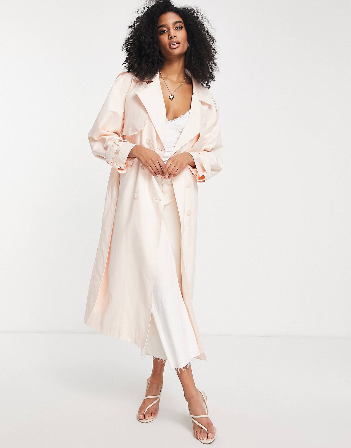 

Абрикосовый тренч с галстуком ASOS EDITION