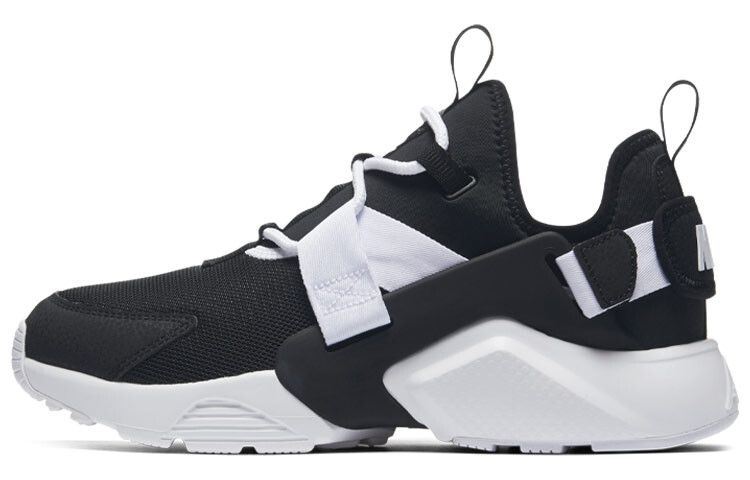 

Nike Air Huarache City Low Черный Черно-Белый (W)