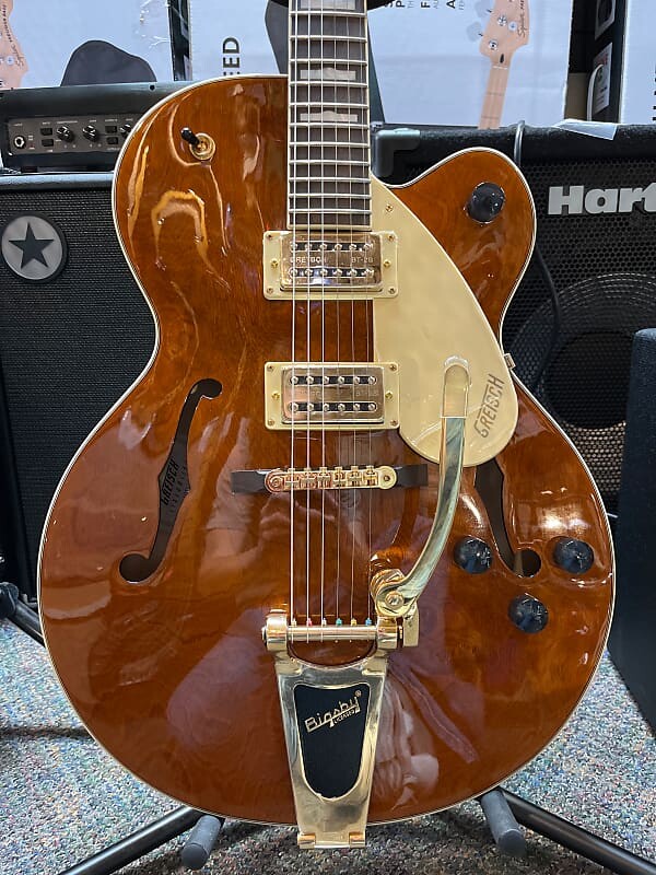 

Электрогитара Gretsch G2410G Streamliner с полым корпусом, одинарная бочка, пятно G2410G Streamliner Hollow Body Electric Guitar