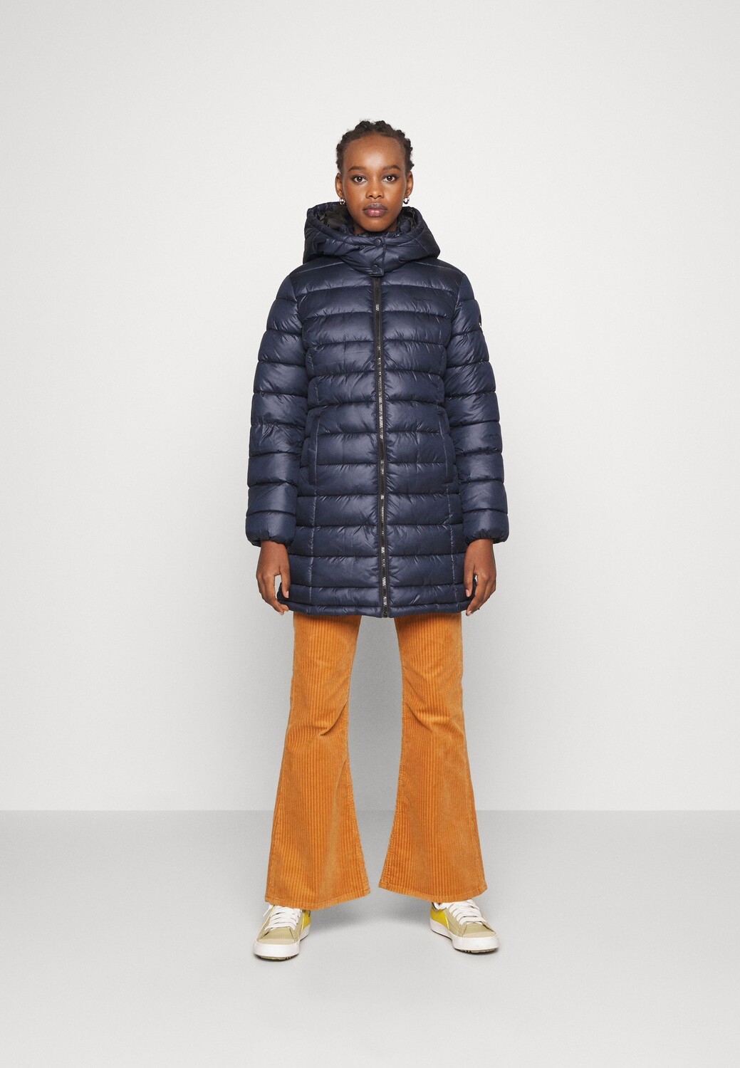 

Пальто зимнее Pepe Jeans, темно-синий