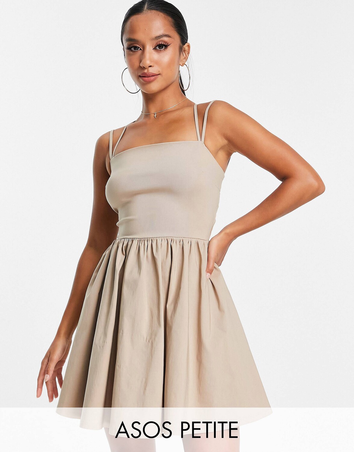 

Платье мини для выпускного вечера со шнуровкой на спине ASOS DESIGN Petite