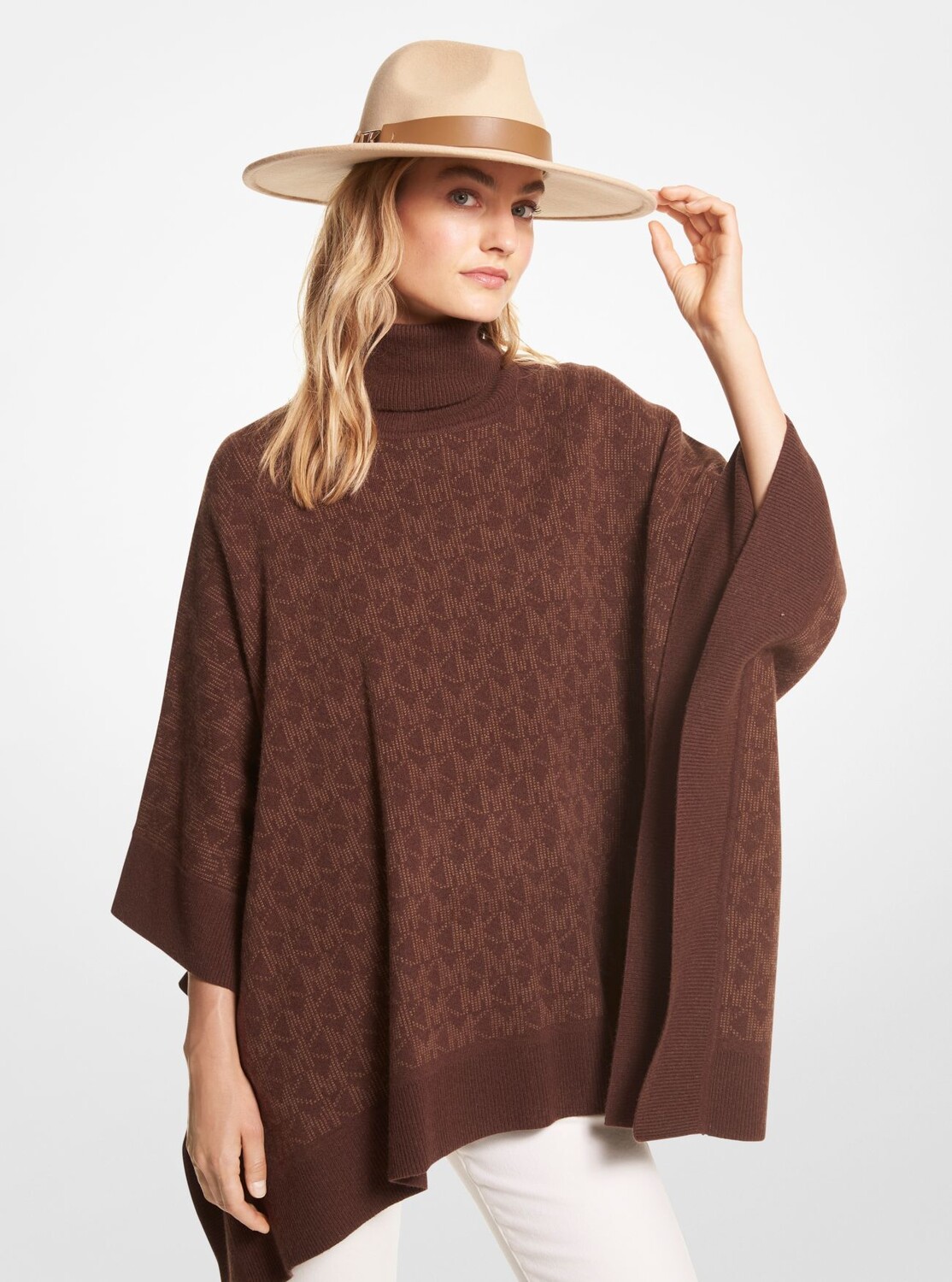 

Пончо-водолазка Michael Michael Kors Logo Jacquard, коричневый