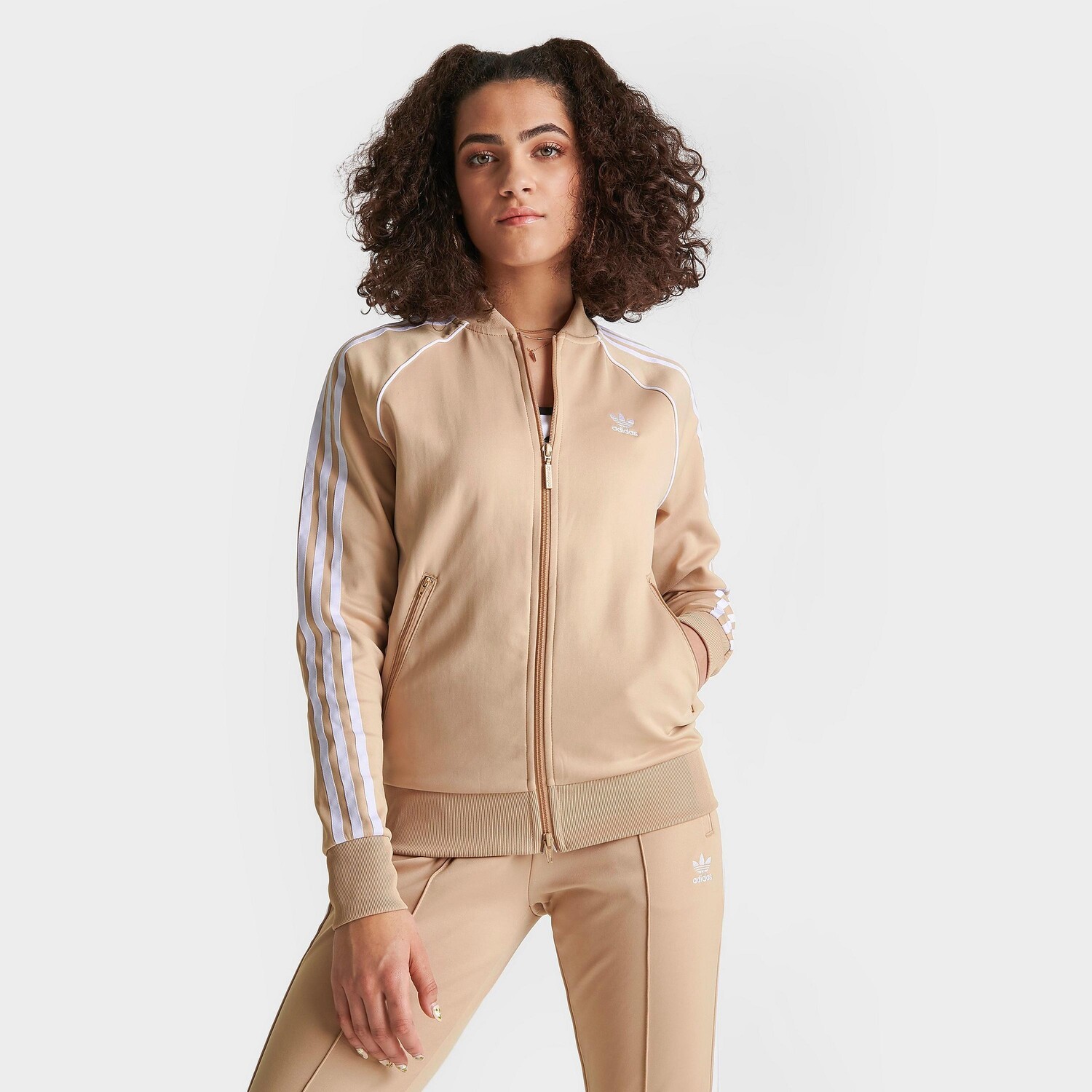 

Женская спортивная куртка Adidas Originals Primeblue с 3 полосками, бежевый