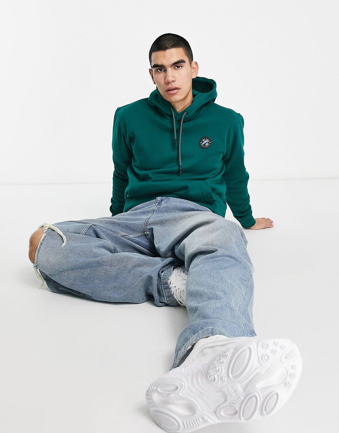 

Темно-зеленая худи adidas Originals 'Wander Hour'