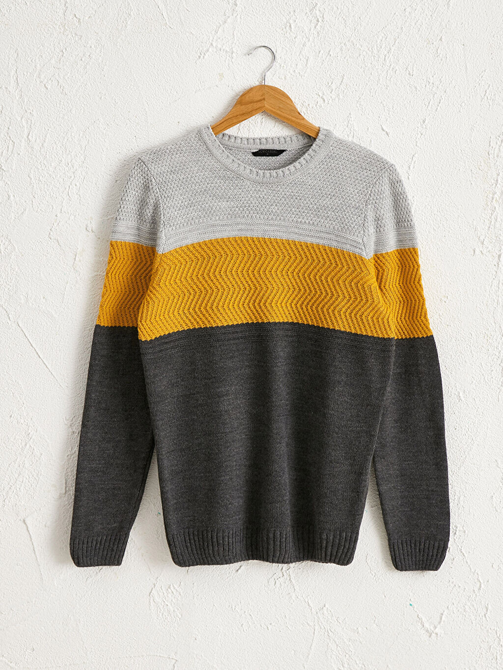 

Акриловый трикотажный свитер с круглым вырезом LCW Casual