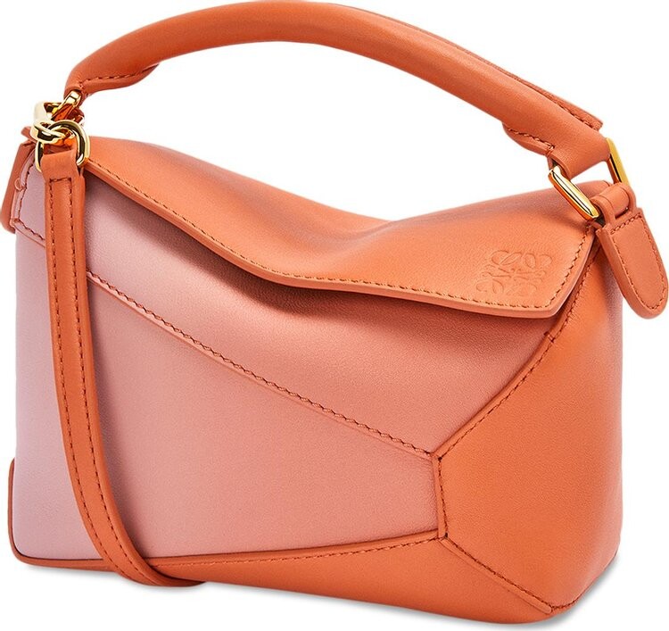 

Сумка Loewe Puzzle Edge Mini Degrade Dark Coral Reef/Dahlia, серый