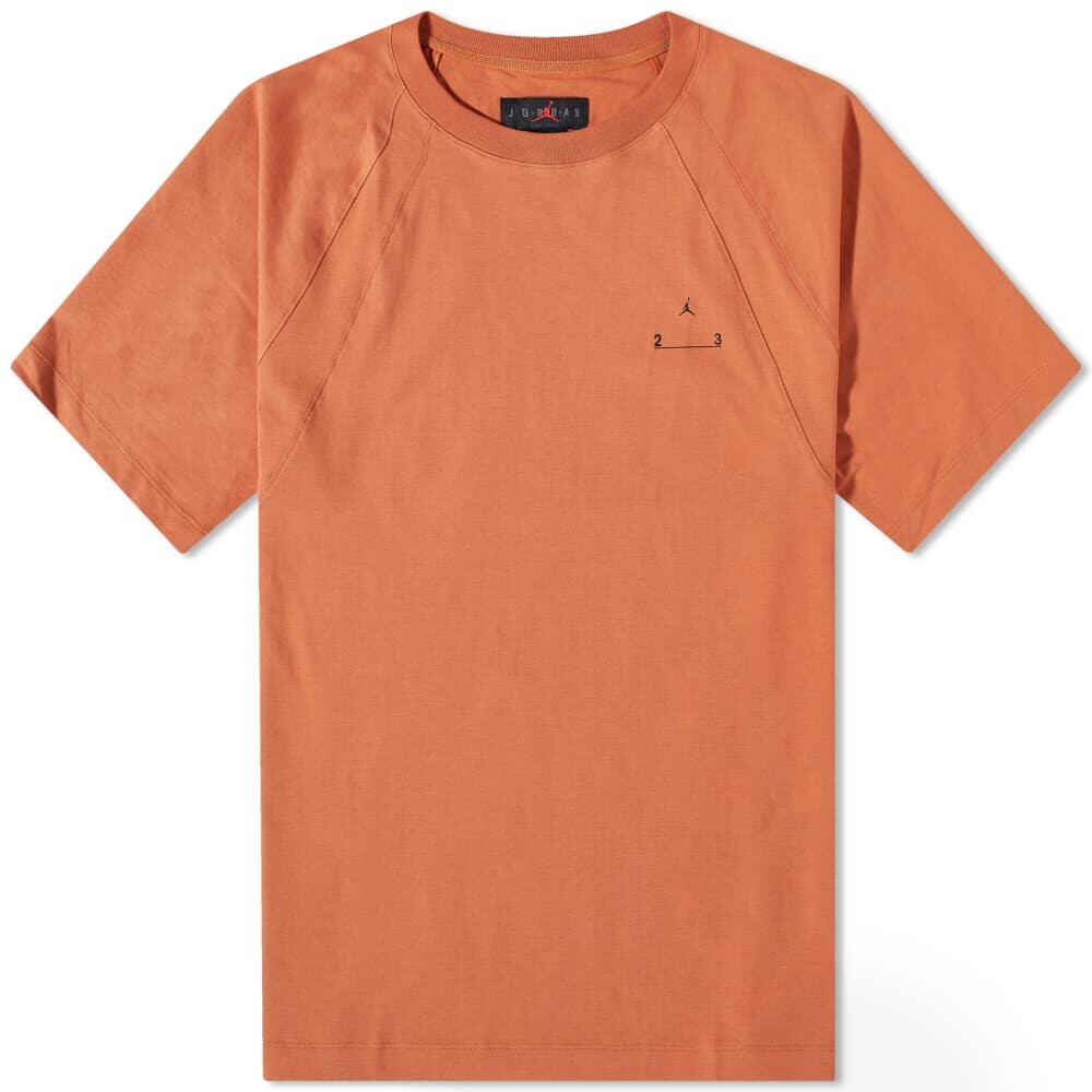 

Футболка Air Jordan 23 Engineered Statement Tee, Оранжевый