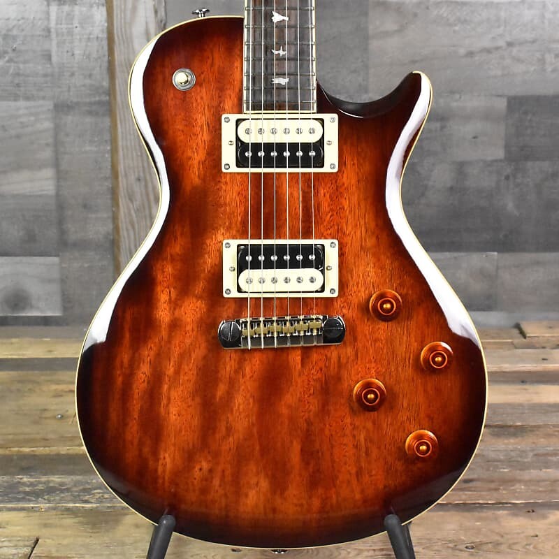 

Paul Reed Smith SE 245 - Tobacco Sunburst с сумкой для переноски Серийный номер: 8060 PRS Paul Reed Smith SE 245 - with Gig Bag SN: 8060