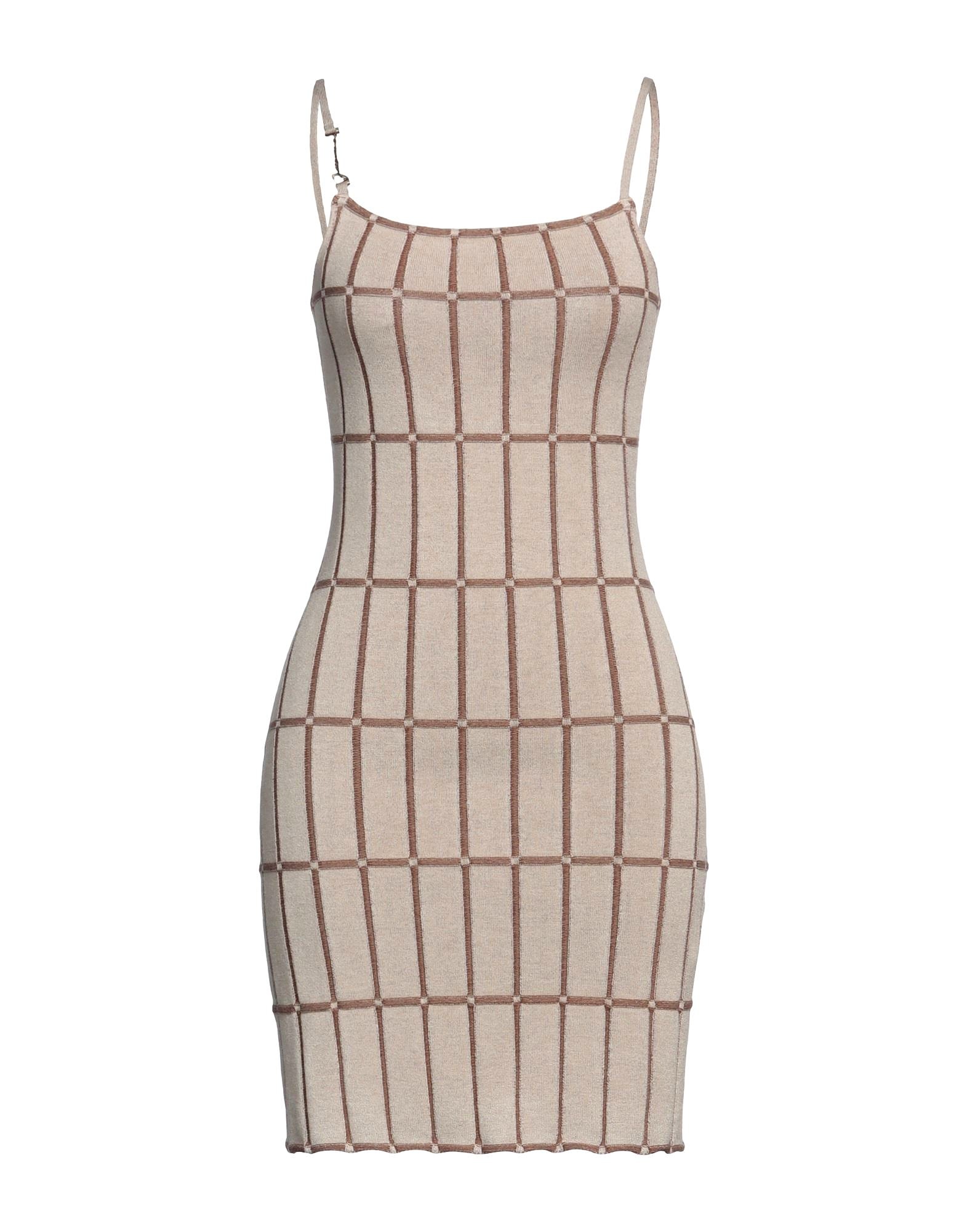 Платье Jacquemus Short, серо-бежевый цена и фото