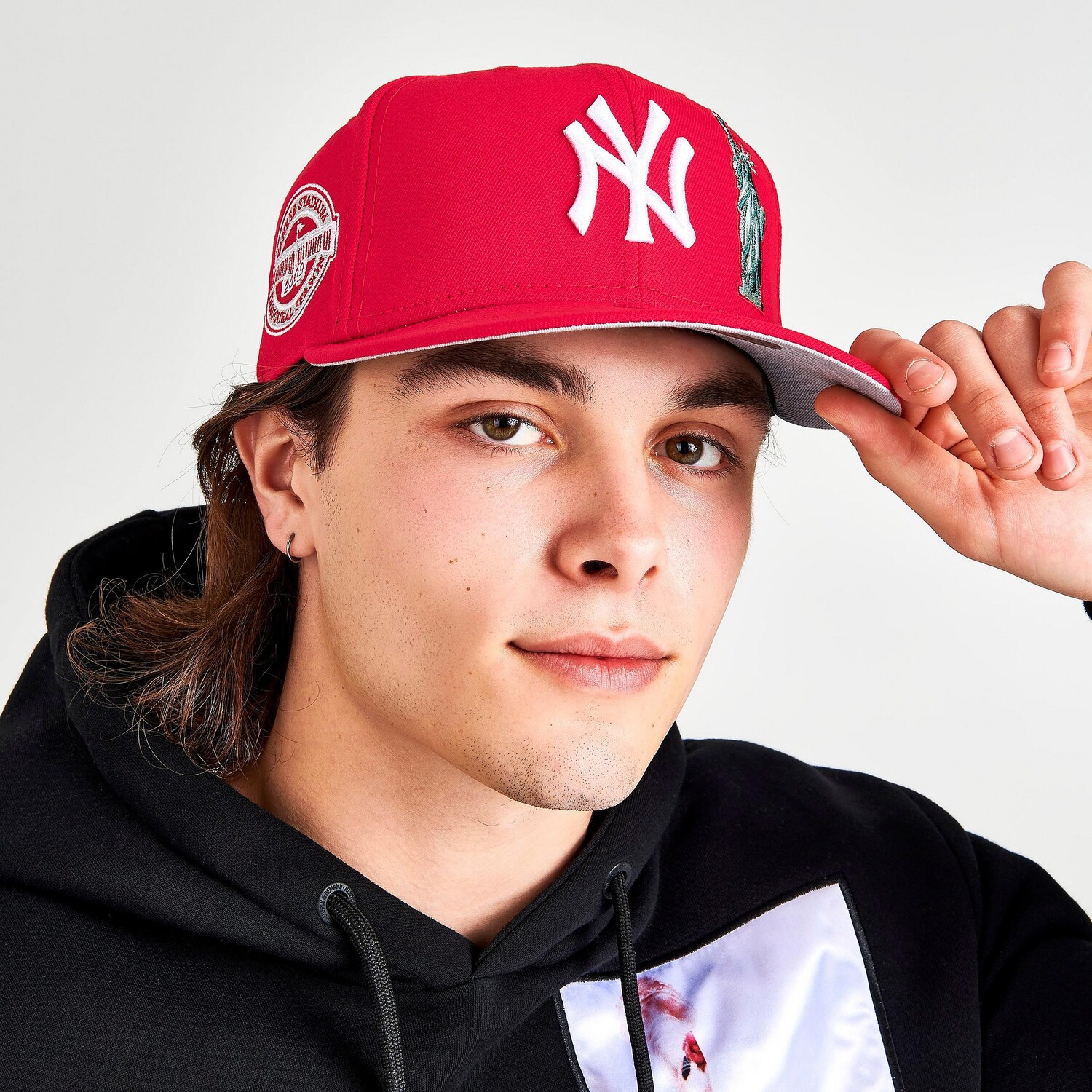 

New Era New York Yankees MLB Statue 59FIFTY Приталенная шляпа, красный