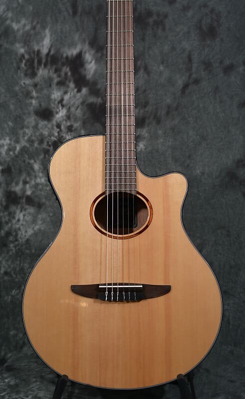 

Гитара Yamaha NTX1 Nylon String Acoustic Electric, натуральный