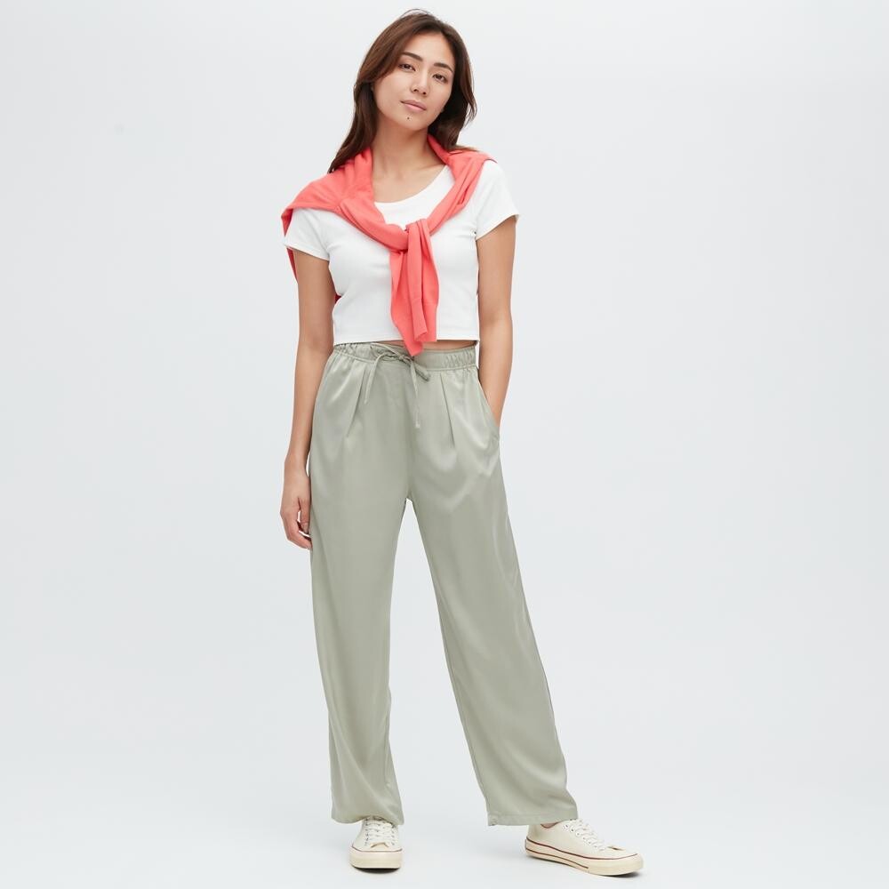 

Эластичные атласные брюки Uniqlo, зеленый