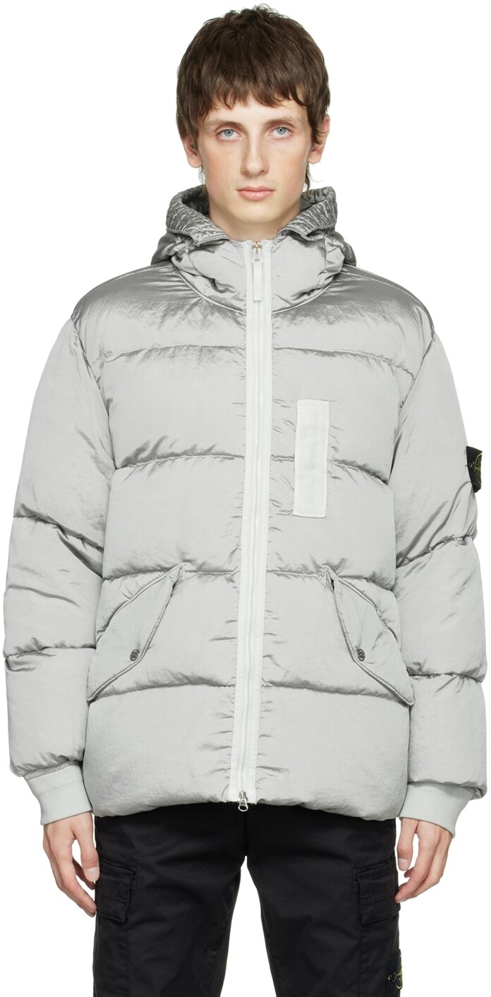 

Пуховик из эконола серого цвета с эффектом металлик Stone Island, Серый