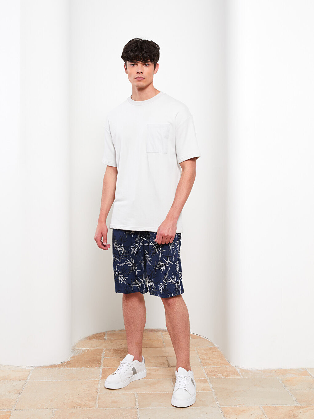 

Мужские шорты узкого кроя с рисунком LCW Casual