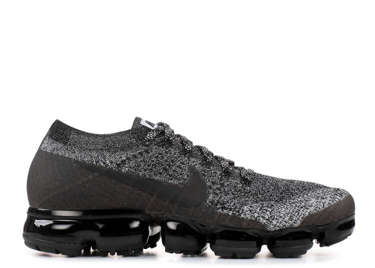

Кроссовки Nike AIR VAPORMAX 'OREO', черный