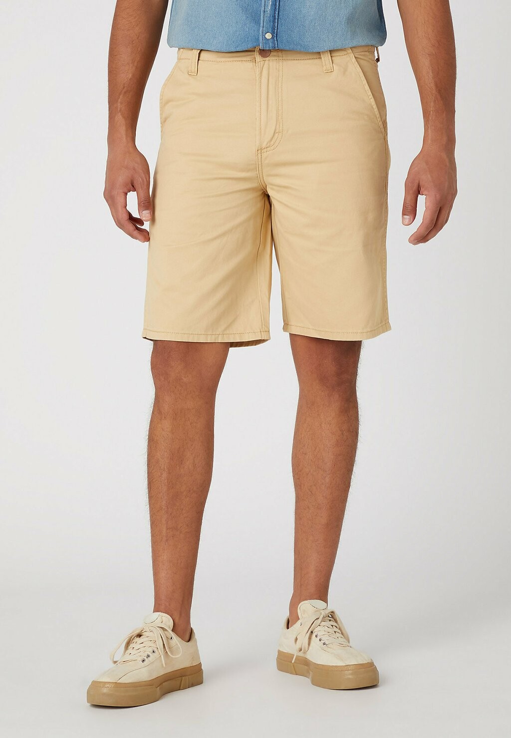 

Джинсовые шорты Wrangler