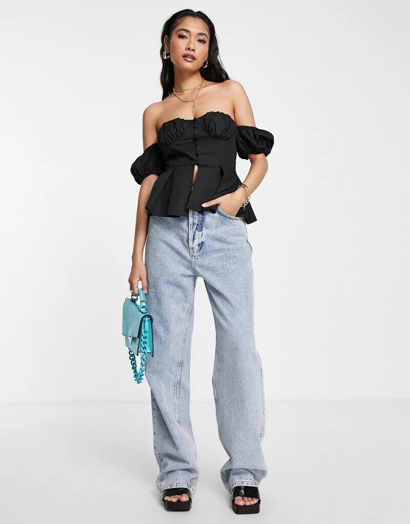 

Черный корсетный топ с открытыми плечами и пышными рукавами ASOS