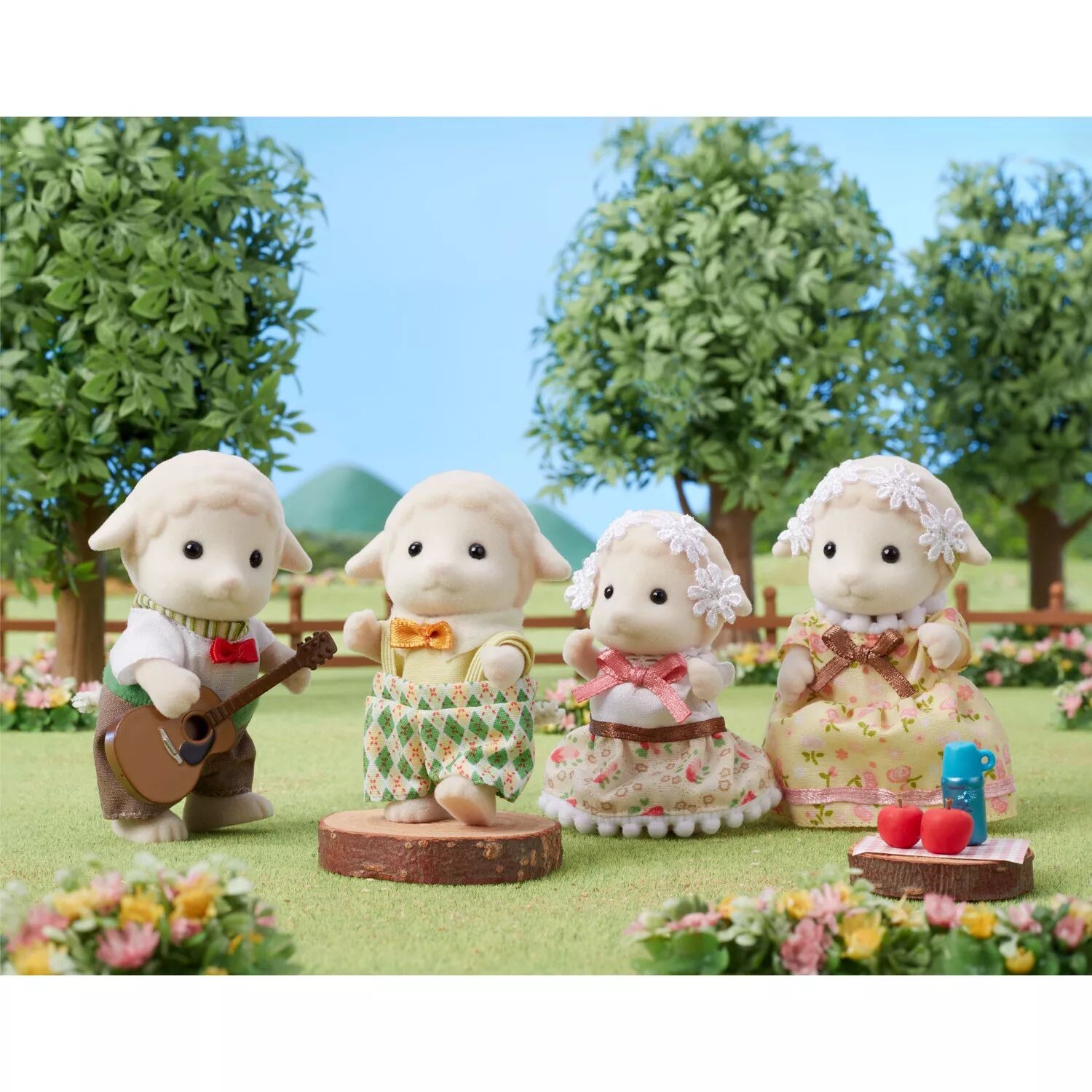 

Семейный набор овец Calico Critter Sheep из 4 коллекционных фигурок кукол Calico Critters