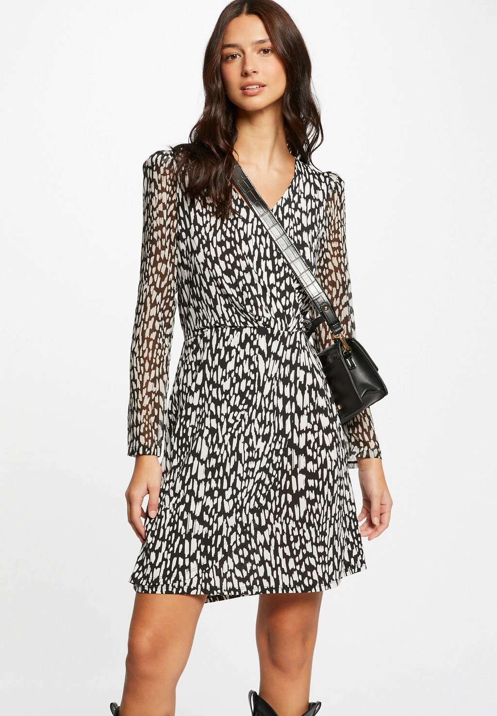 

Дневное платье WITH ABSTRACT PRINT Morgan, цвет black