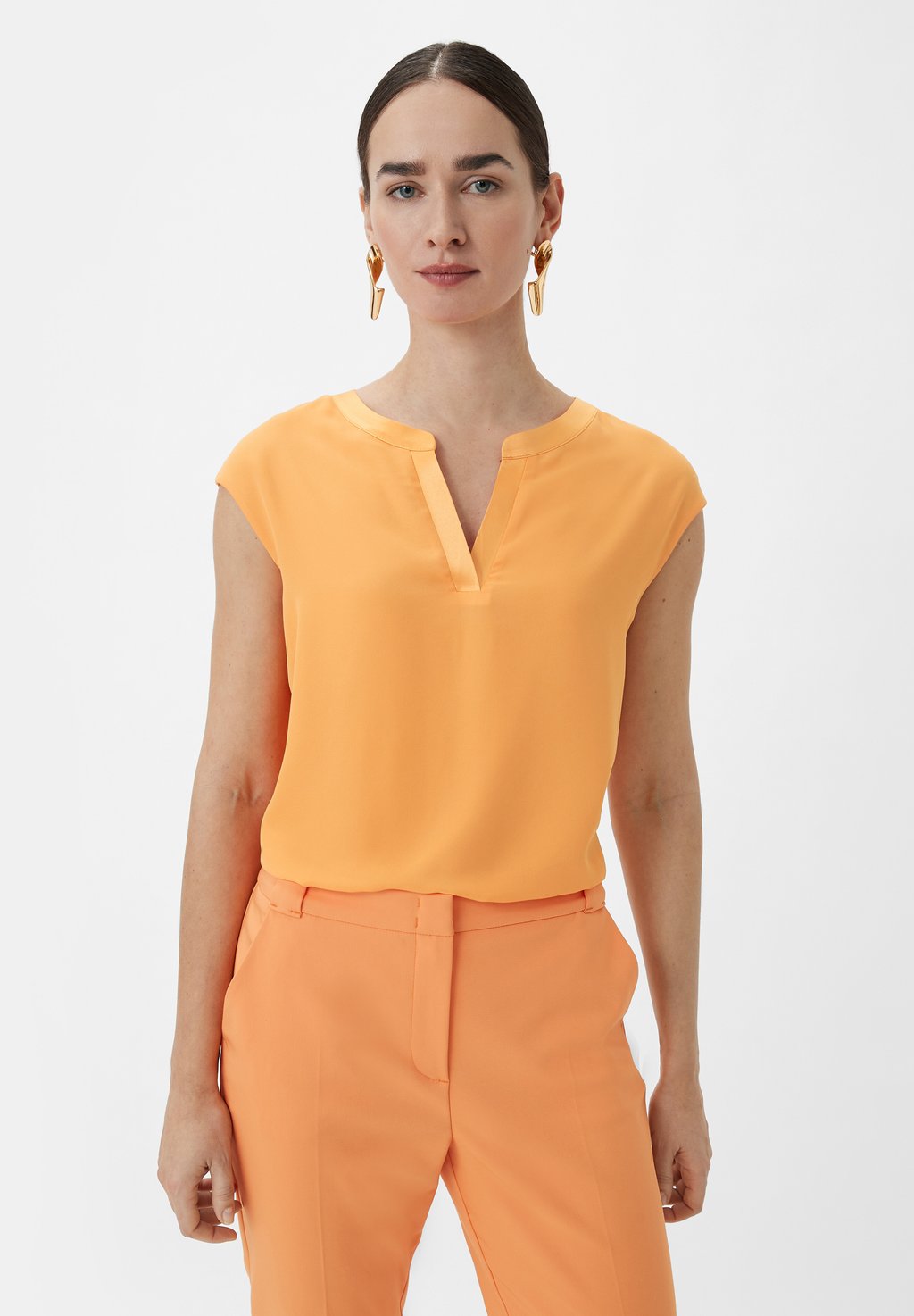 Блузка MIT-AUSSCHNITT comma, цвет mango