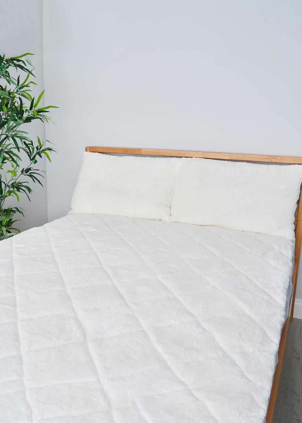 BHS Bedding Одеяло Teddy Fleece 13.5 Tog Duvet Серый, бежевый цена и фото