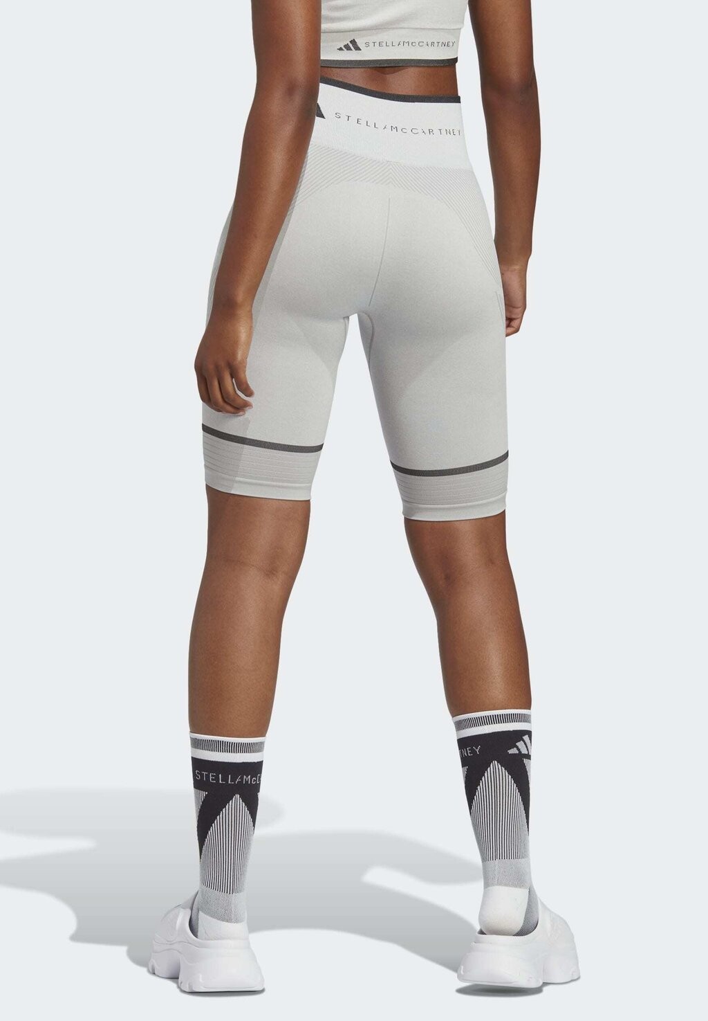 

Шорты adidas by Stella McCartney