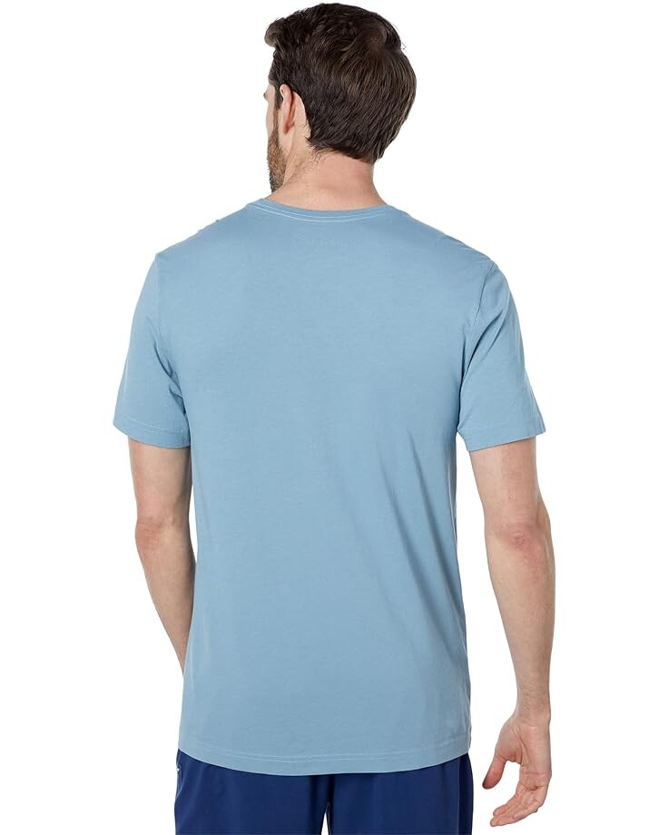 

Футболка Life is Good Beach Bound Typography Crusher-Lite Tee, цвет Smoky Blue