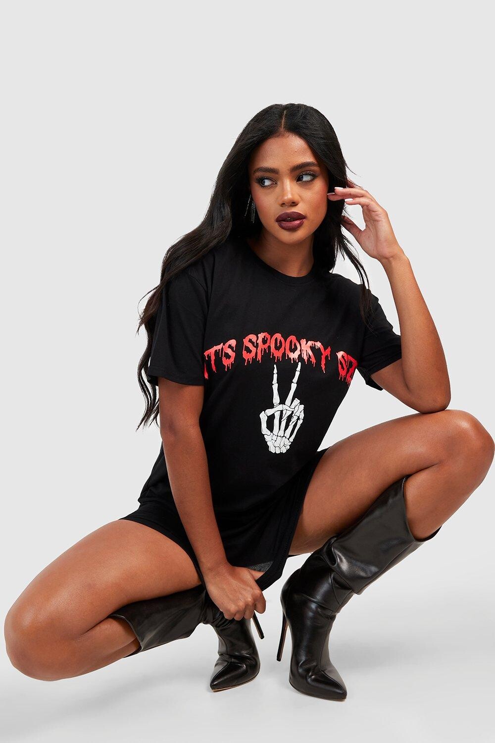 

Платье-футболка оверсайз its spooky szn Boohoo, черный