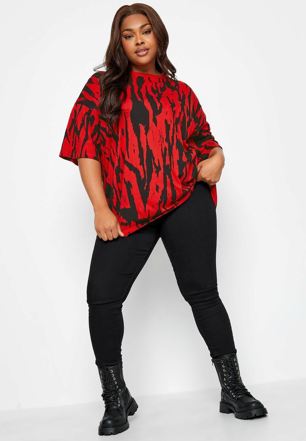 

Футболка с принтом Animal Yours Clothing, красный