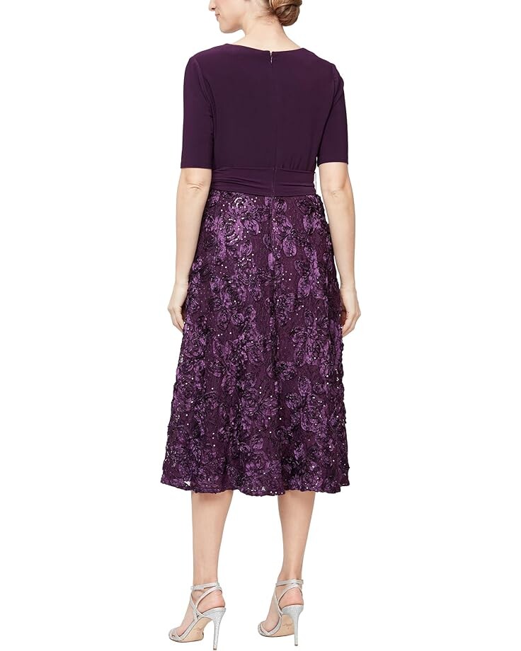 

Платье Alex Evenings Tea-Length Dress with Rosette Lace, цвет Eggplant