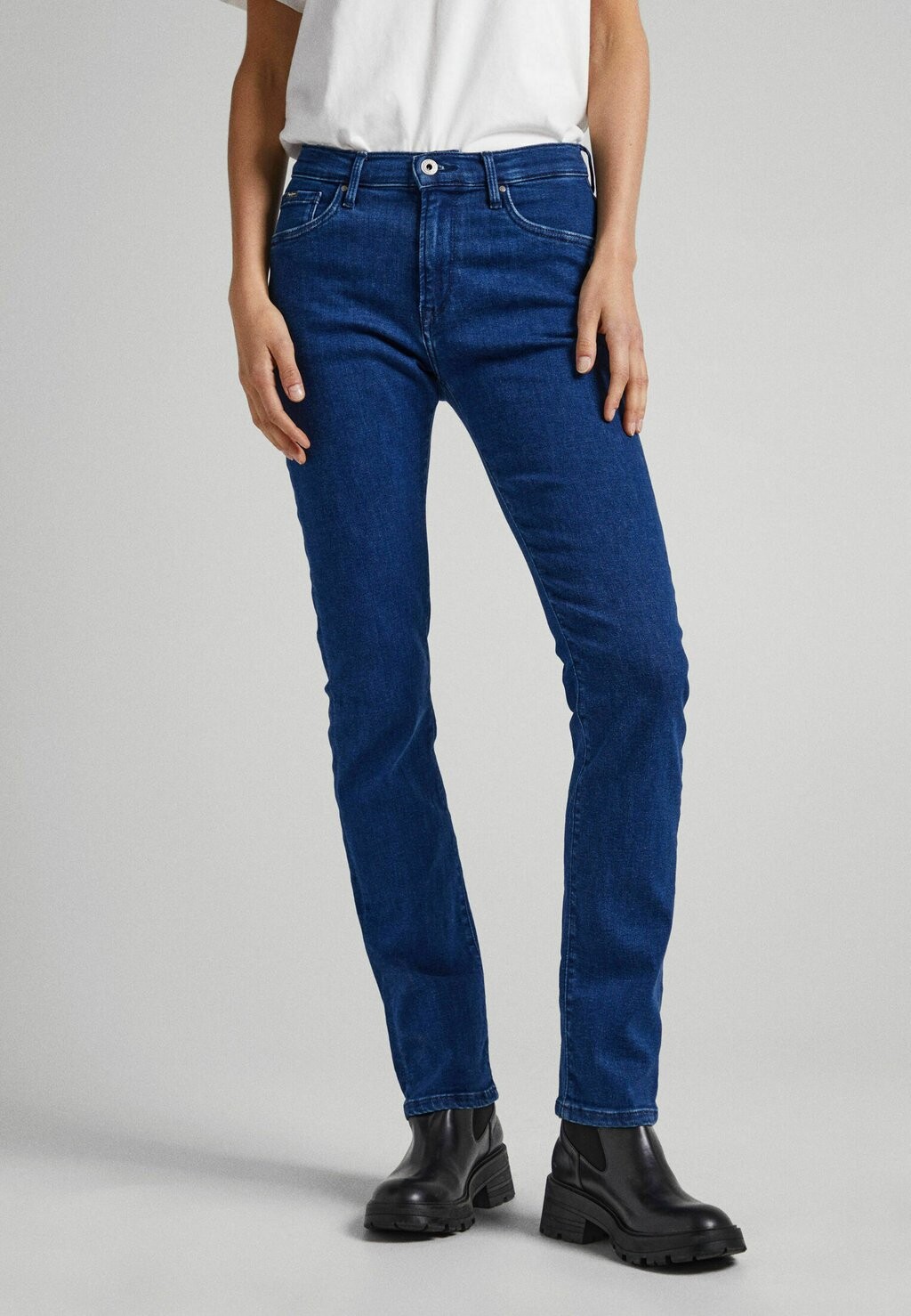 

Джинсы облегающего кроя Pepe Jeans