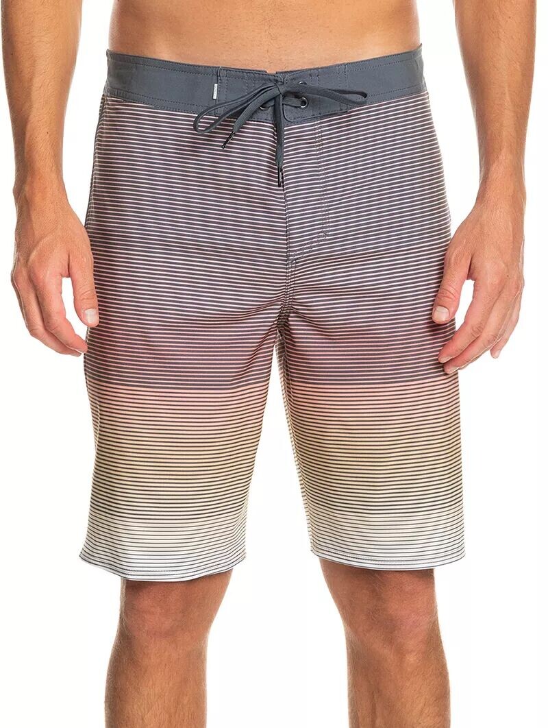 

Шорты для доски Quiksilver Surfsilk Massive 20 дюймов
