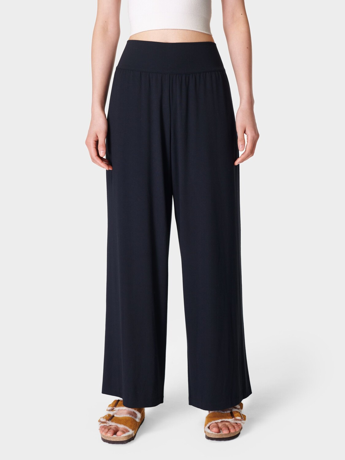 

Широкие брюки из модала Sweaty Betty, черные