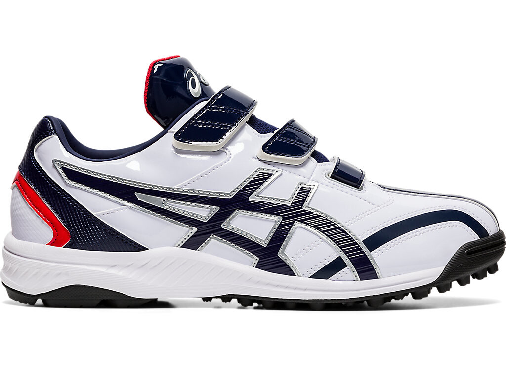 

Кроссовки Asics, белый