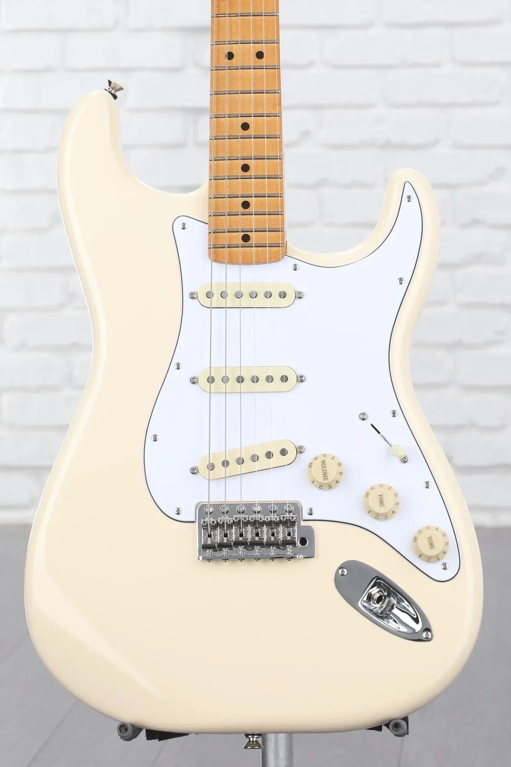 

Fender Jimi Hendrix Stratocaster — олимпийский белый цвет с демо-версией грифа из клена