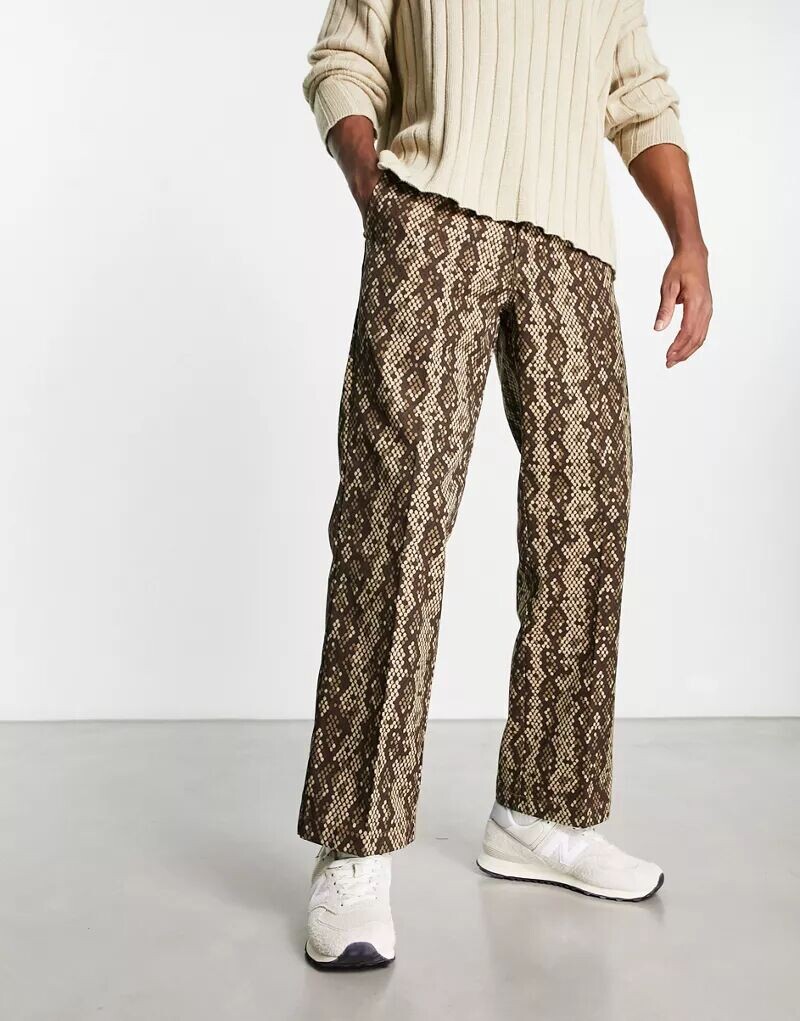 

Бежевые брюки Dickies Camden