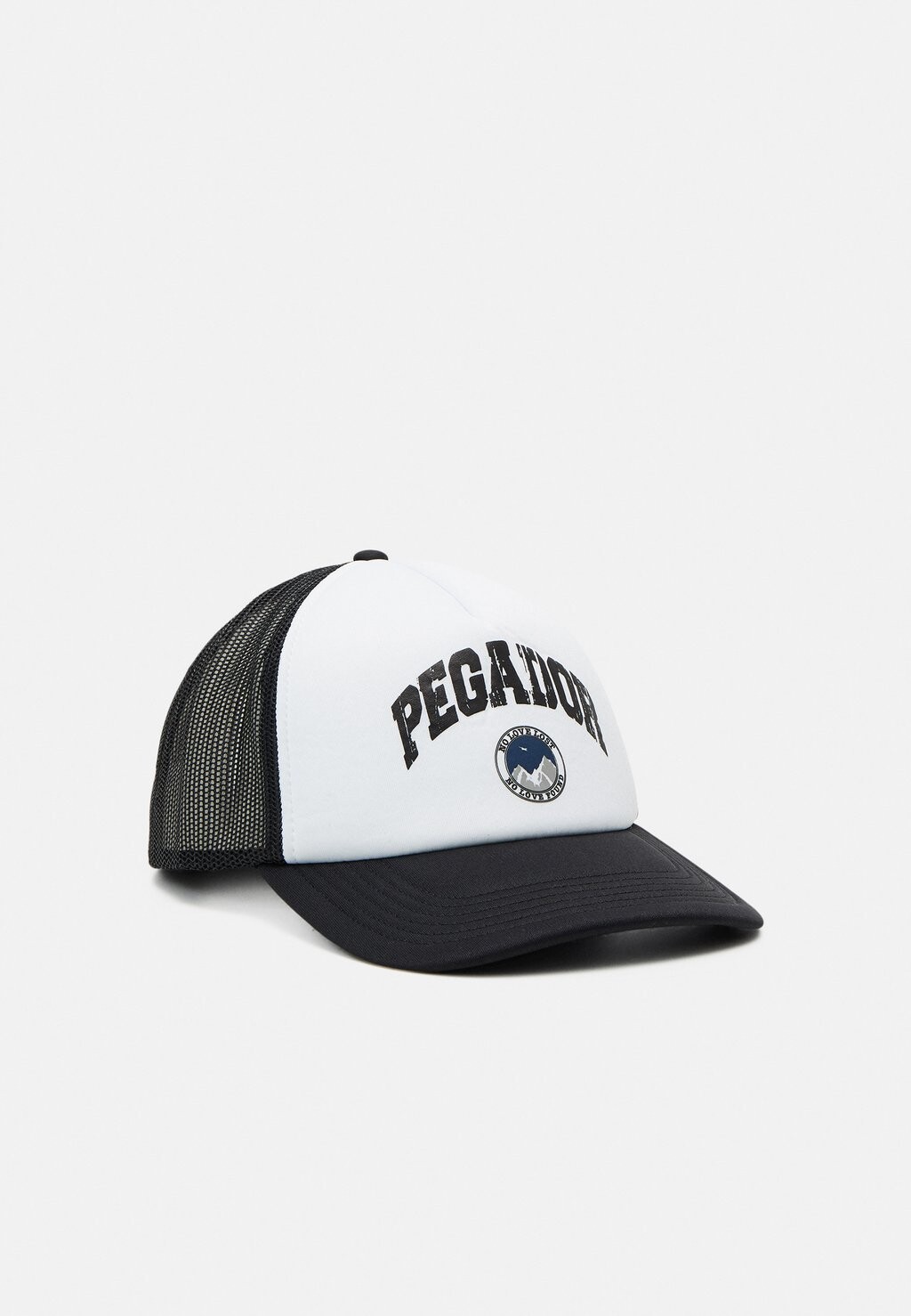 

Бейсболка Pegador